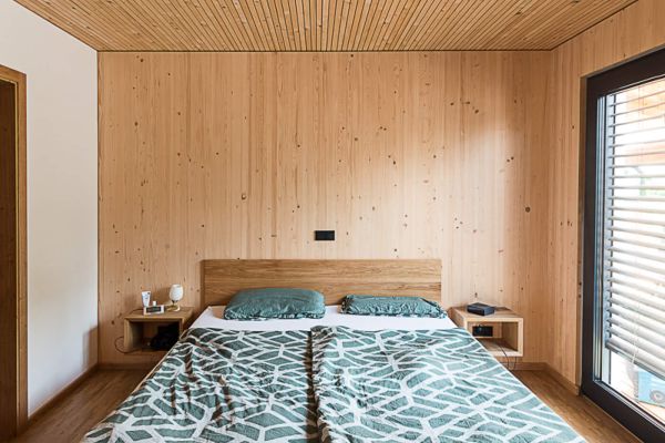 massivholzbau, massivholz, thoma holz100, neubau, einfamilienhaus, efh, schlafzimmer, schlafraum